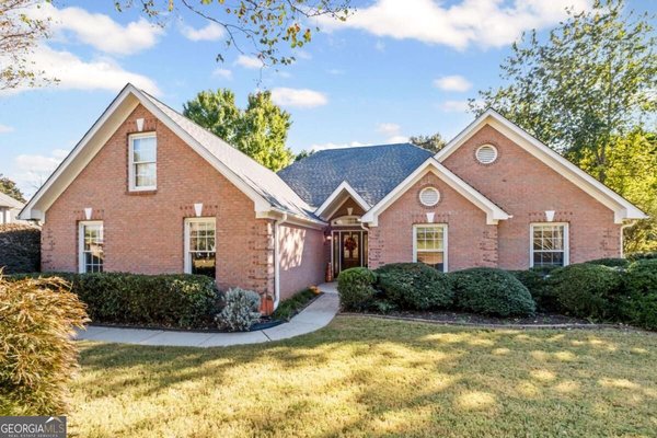 525 Silverberry Lane, Sugar Hill