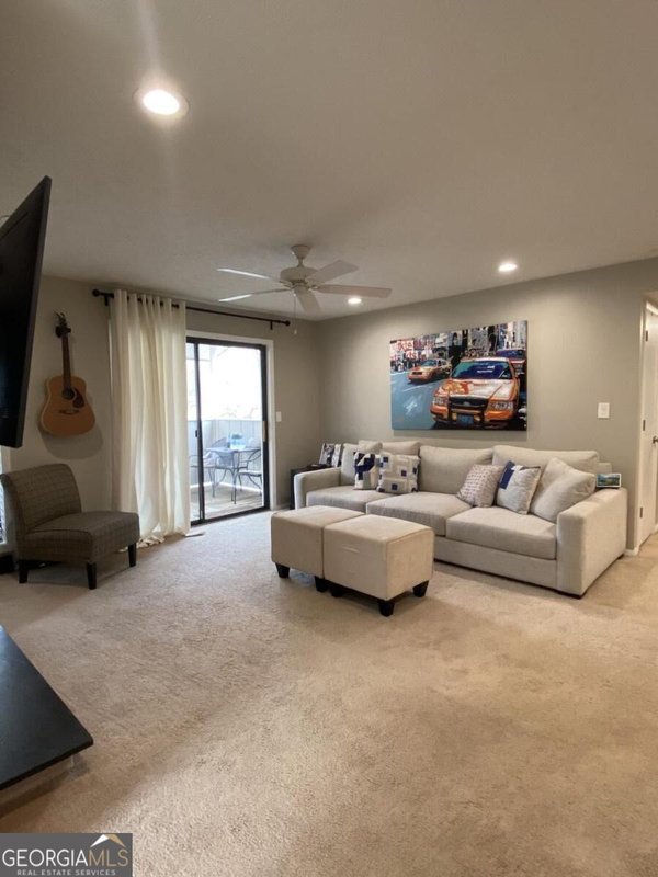 1313 Wynnes Ridge Circle Marietta