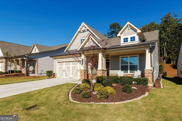 125 Hickory Bluffs Parkway, Canton