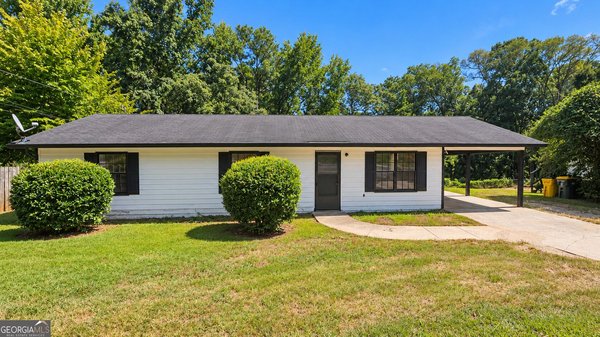 474 Main Street, Forsyth