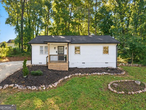 881 Brighton Drive, Lawrenceville
