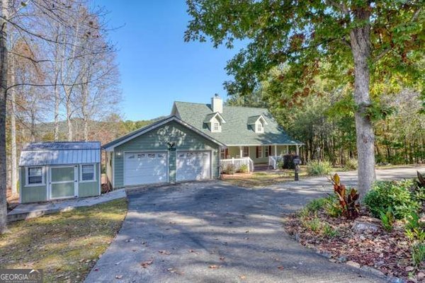 2105 Gordon Drive Young Harris