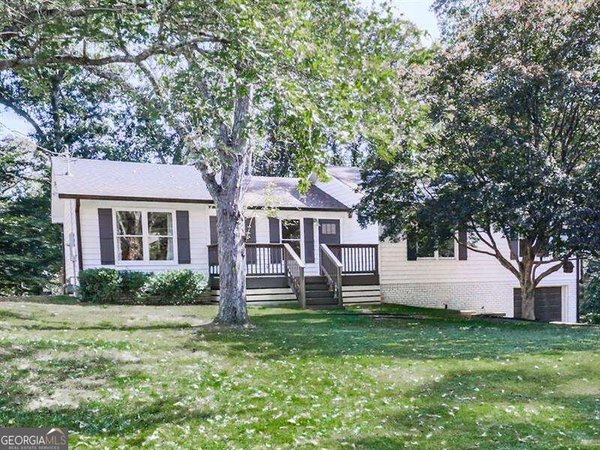 6816 Yachting Way Acworth