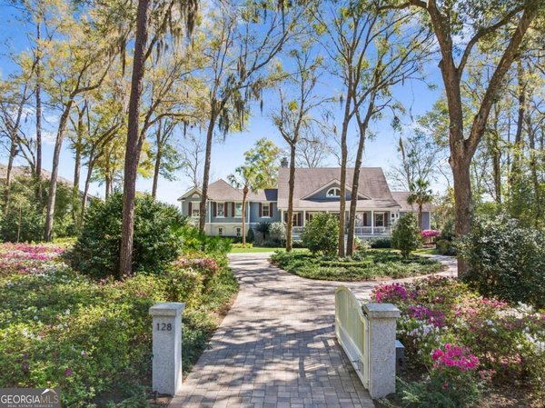128 Hampton Drive, St. Simons