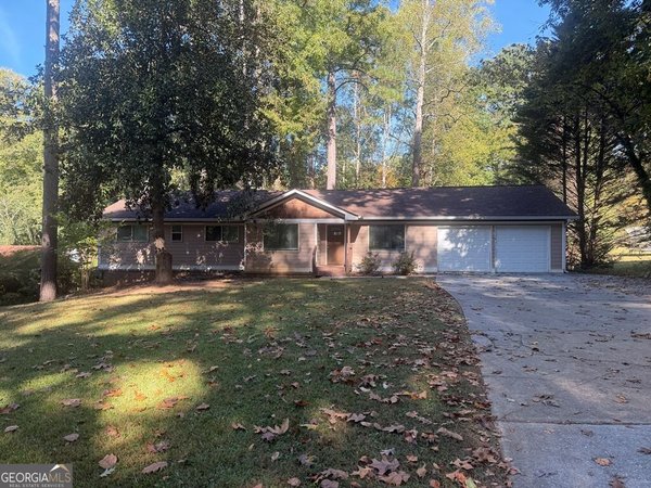 4547 Town Crier Road, Lilburn
