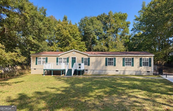 176 Fernwood Court, Athens