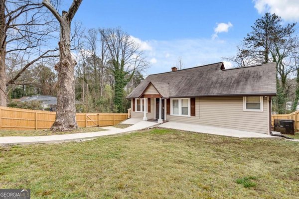 335 Fairburn Road, Atlanta