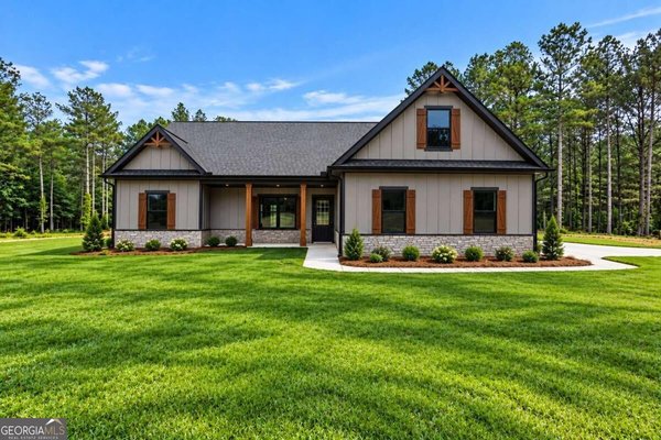 30 WHITLEY Path Rockmart