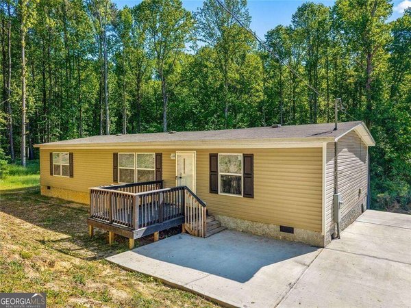2261 Barnes Drive, Gainesville