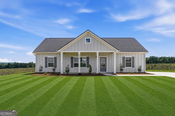 1038 Primrose Circle, Greenville
