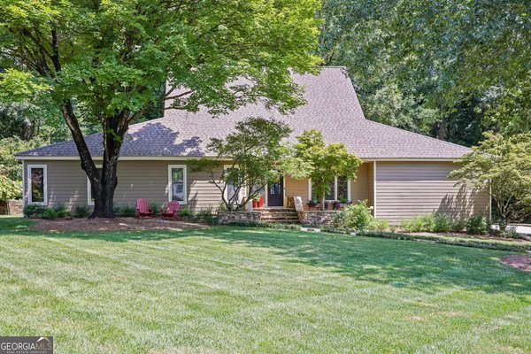 140 River North Court, Sandy Springs