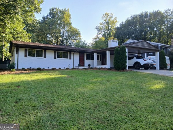 1303 Lakemont Drive, Dalton