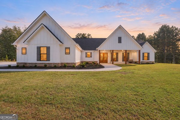 415 Barnesville Road, Griffin