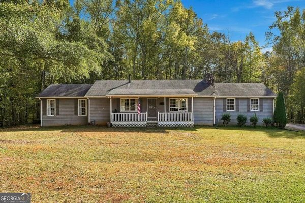 2815 Mountain Road, Milton