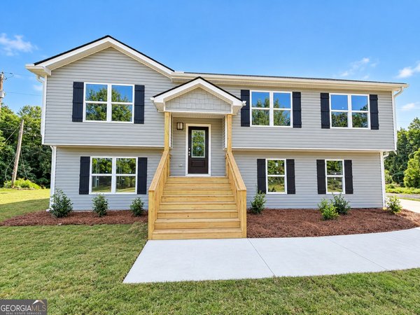 432 Nancy Town Road, Mount Airy