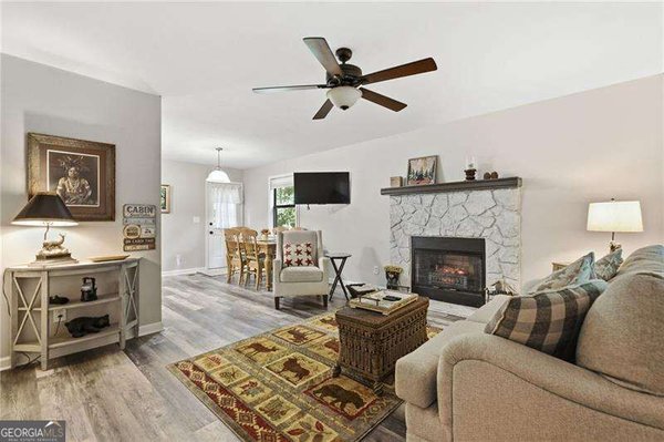 94 Winding Way, Jasper
