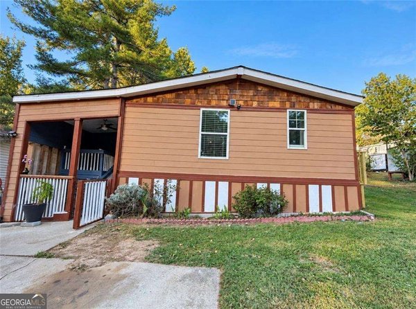 5109 Persimmon, Buford