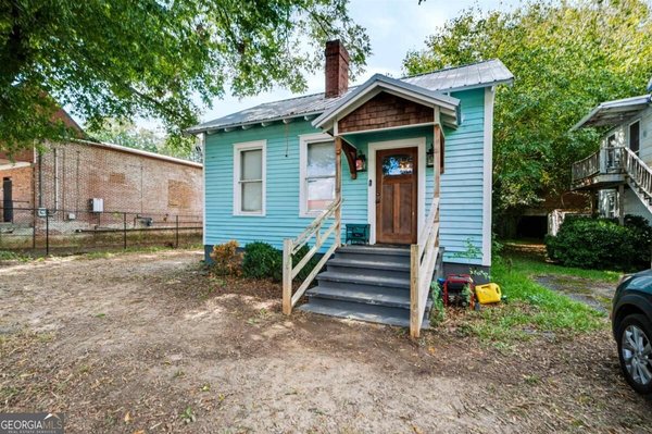 102 Walnut Street, Greensboro