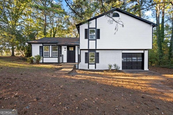 3557 Foxtail Ct, Decatur