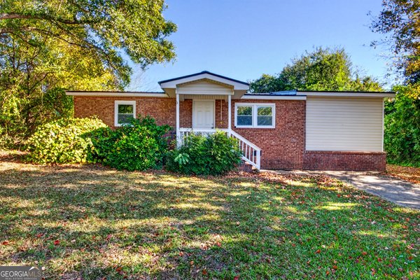 342 Phillips Circle Royston