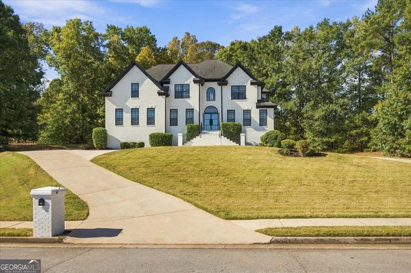 100 James Ridge Drive, Stockbridge