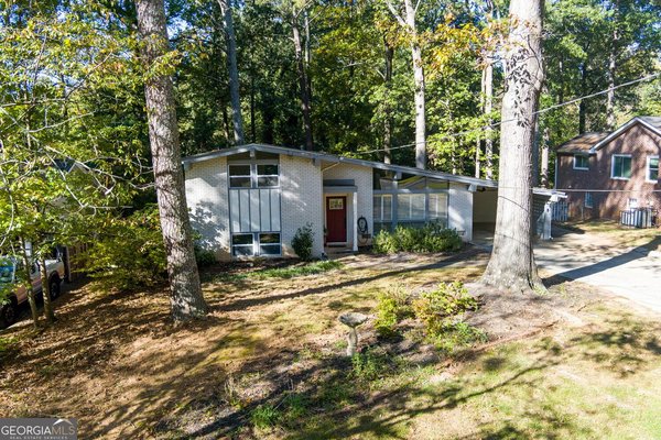 4330 Hickory Wood Lane, Atlanta