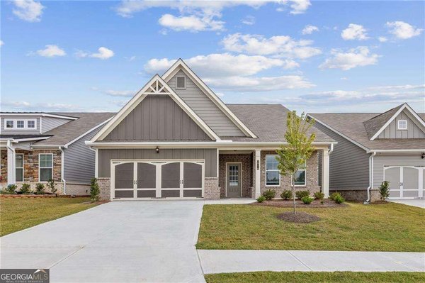 2680 Warbler Pass, Loganville