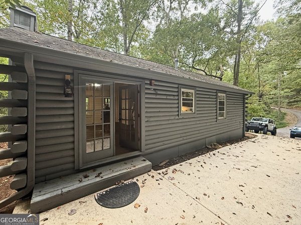 44 Indian Gap Drive, Ellijay