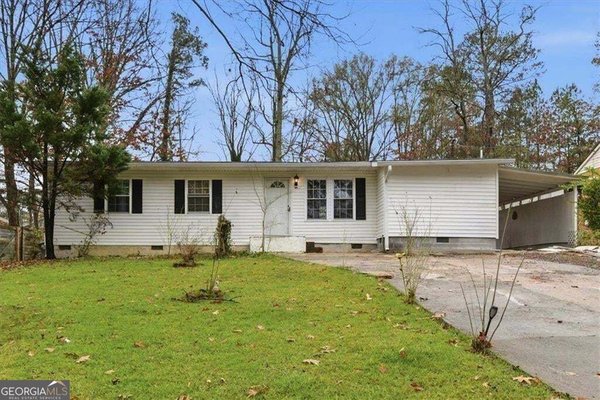 207 PARIS Drive, Rome