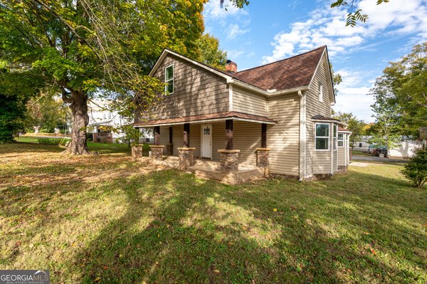 3082 Highway 337, Menlo