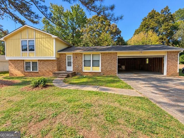 471 Rock Meadow Drive, Stone Mountain