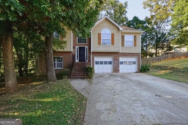 1005 Wolf Springs Cove Lawrenceville