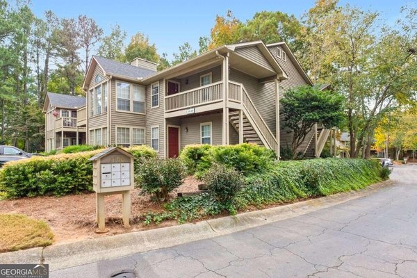 2108 Country Park Drive, Smyrna
