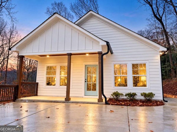 5245 Virginia Avenue, Cumming