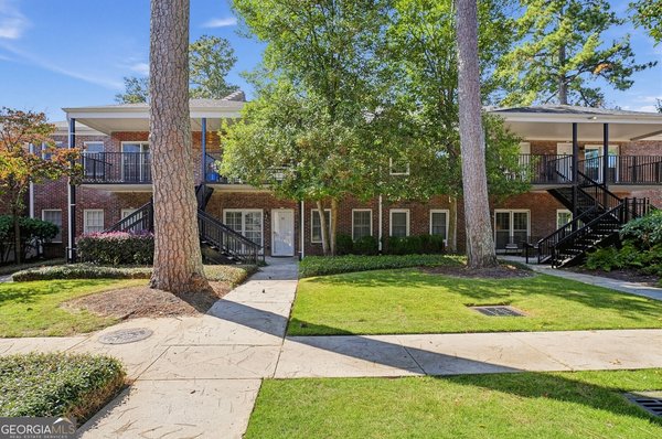 3675 Peachtree Road, Atlanta