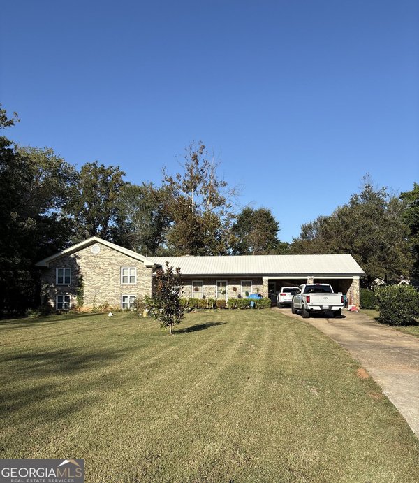 200 Morning Star Lane, Mount Airy