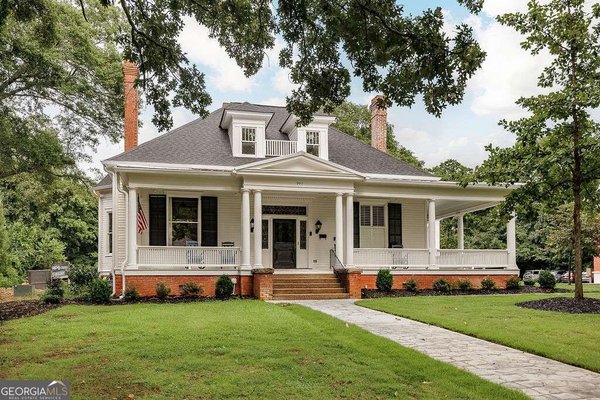 997 Milledge Avenue Athens