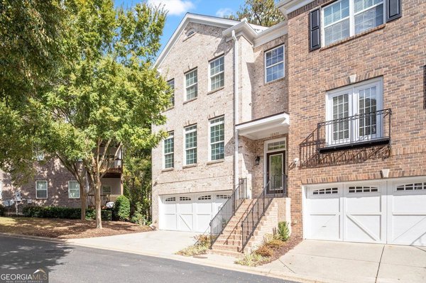 12831 Doe Drive, Alpharetta
