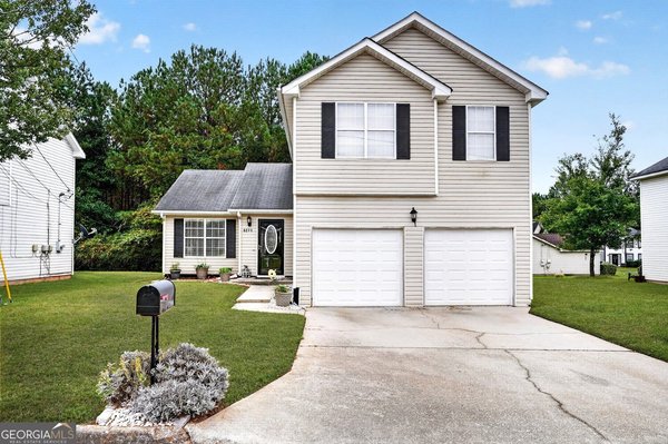 5271 Salem Springs Drive Lithonia