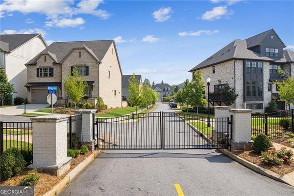 212 Britten Pass, Alpharetta