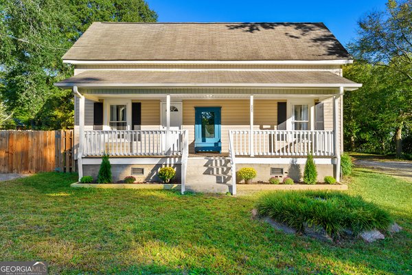 225 Webb Street, Hartwell