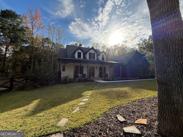 650 Avery Road, Canton