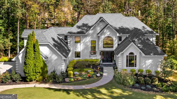 595 Terrace Oaks Drive Roswell