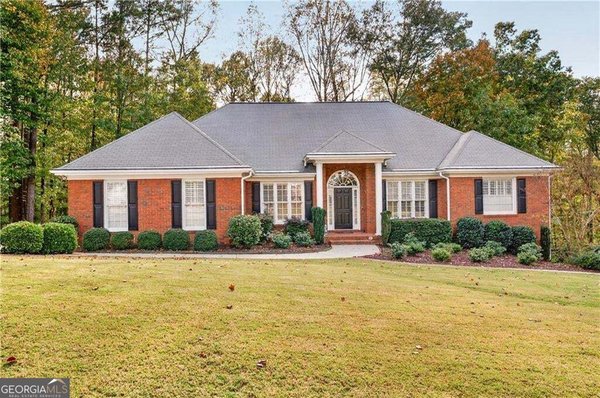 203 Jeffrey Drive Woodstock