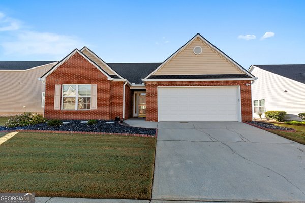709 Village Lane Loganville