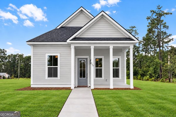 240 Ledford Street, Pembroke