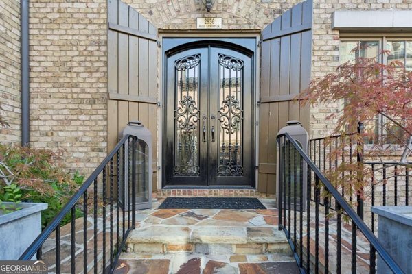 2836 Paces Lookout Lane Atlanta