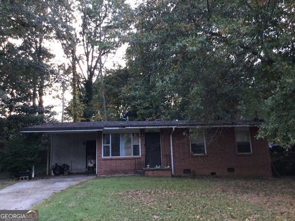 5213 Kingswood Circle, Atlanta