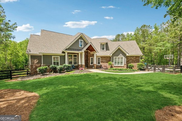 116 Serenity Lake Drive, Alpharetta